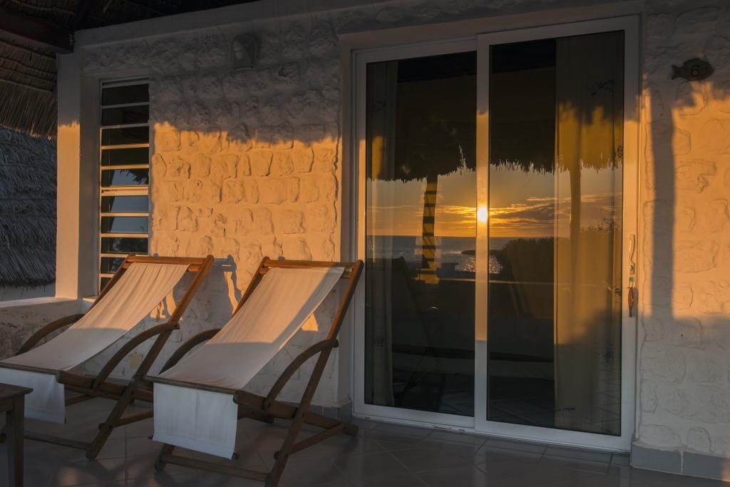 Salary Bay Tsifota Exterior foto