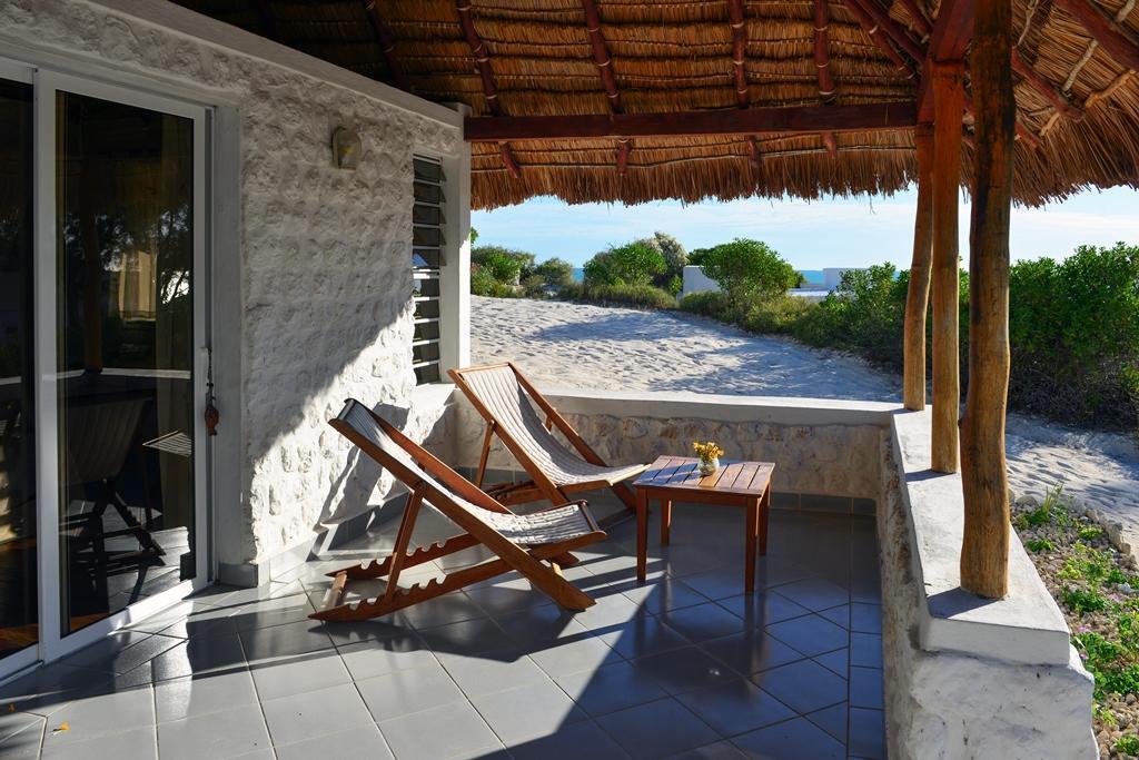 Salary Bay Tsifota Exterior foto